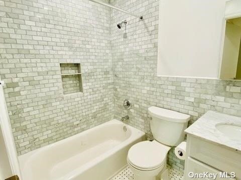 Foto del edificio - 765 Shore Rd