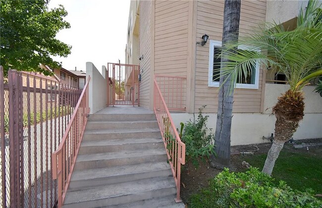 Foto del edificio - 2310 N Fairview St