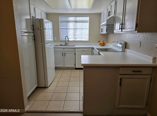 Foto del edificio - 839 S Westwood