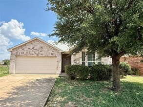 Building Photo - 7605 Hollow Point Dr