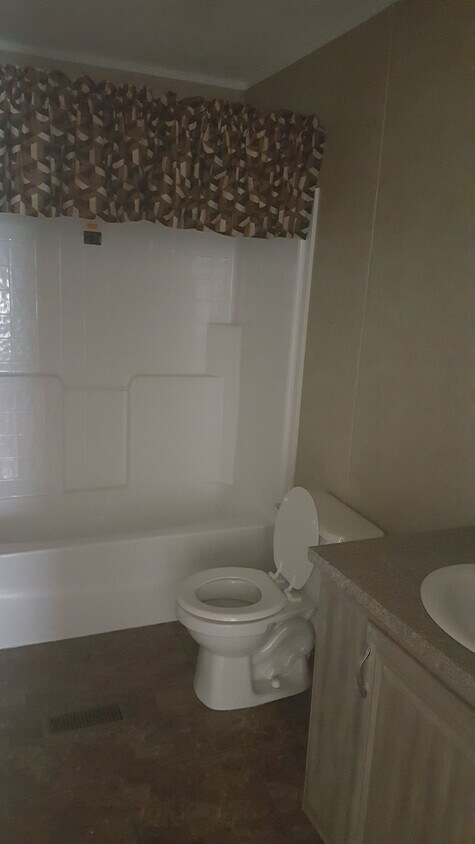 Foto del edificio - 155 Haynes-Gray Rd
