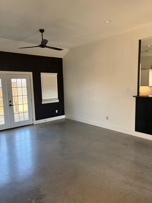 Building Photo - 3/2 Waco, TX