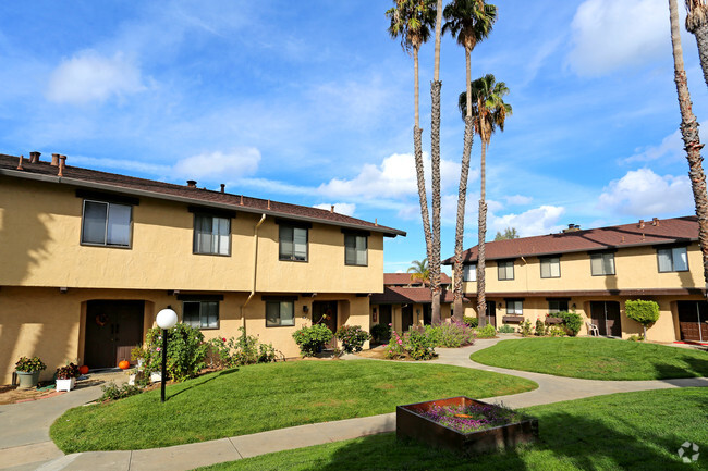 Foto del edificio - Franciscan Apartments