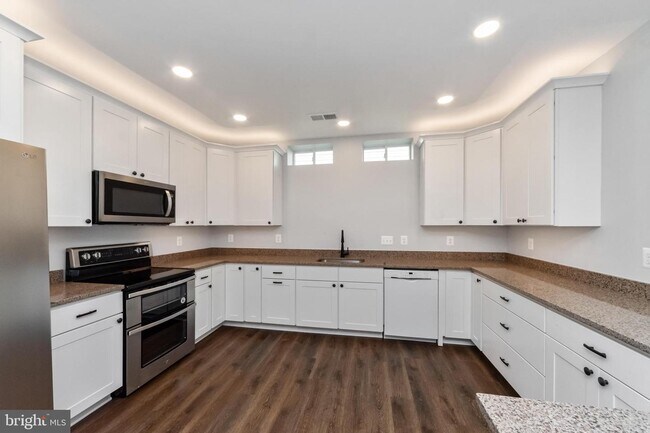 Foto del edificio - 4418A Walnut Rd