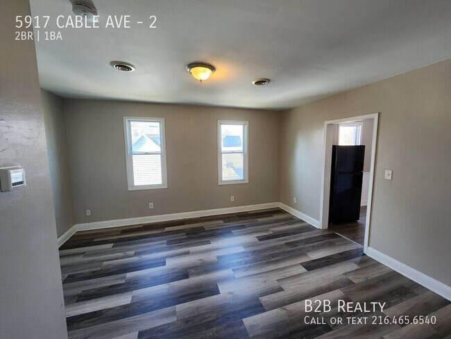 Building Photo - 5917 Cable Ave
