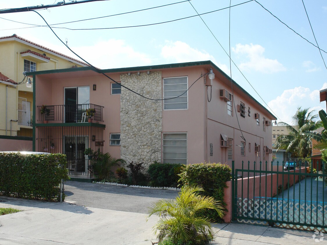 Foto del edificio - 1250 SW 5th St