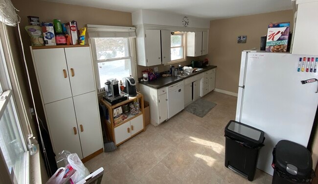 Building Photo - 36 E Buffalo St