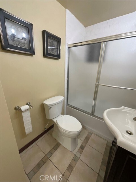 Foto del edificio - 17217 San Jose St