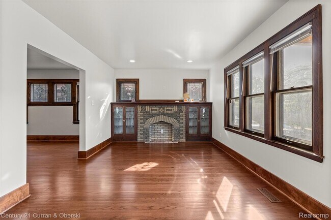 Foto del edificio - 8804 Mason Pl