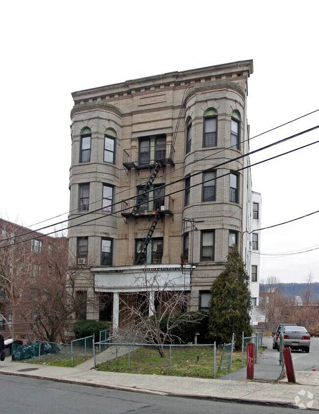 87 N Broadway, Yonkers, NY 10701 Apartments in Yonkers, NY
