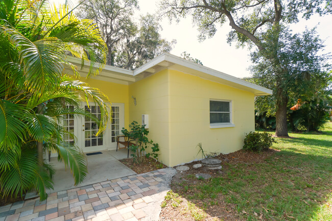 3939 Groveland Ave, Sarasota, FL 34231 - Townhome Rentals in Sarasota ...