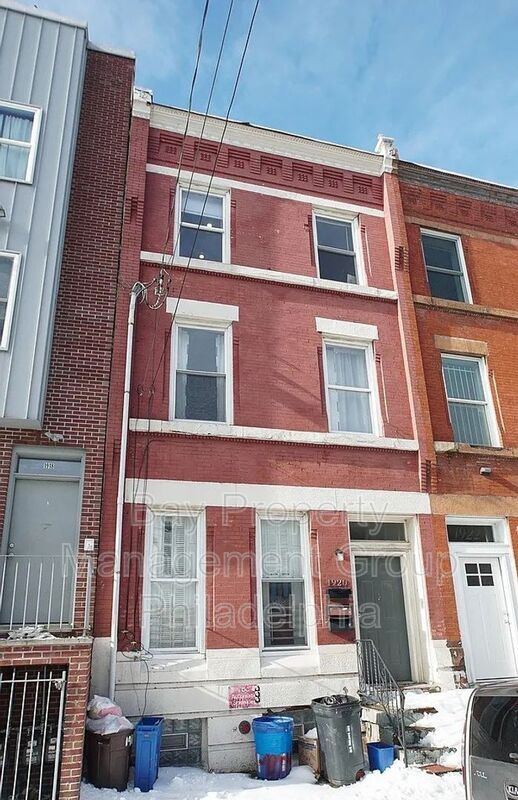 Primary Photo - 1920 N 18th St