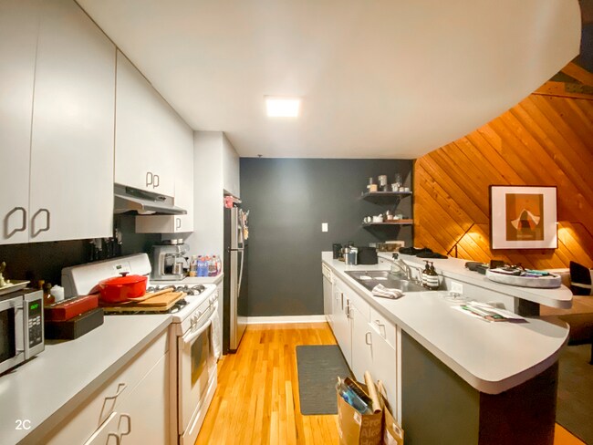 Foto del edificio - 413 N Carpenter St