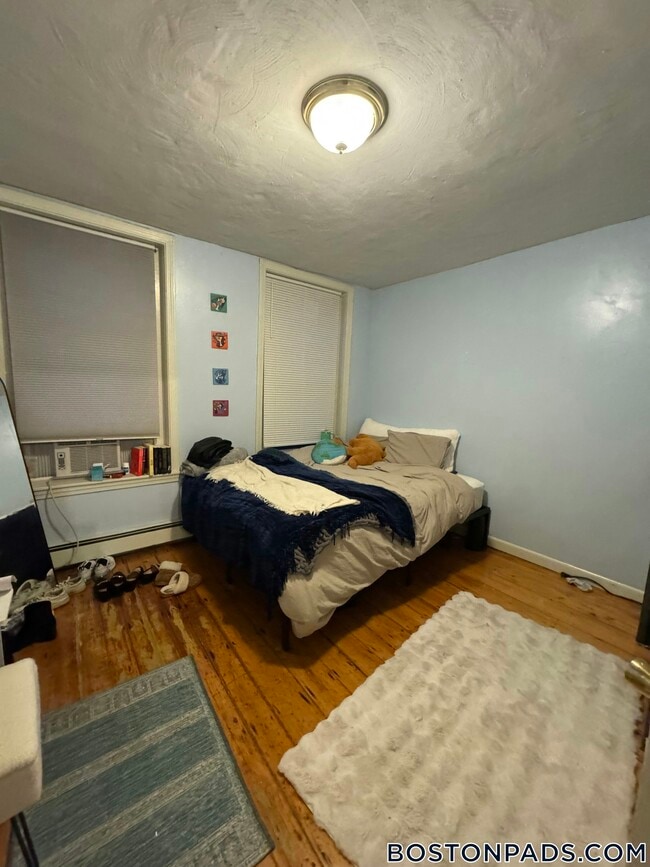 Building Photo - 15 Sewall St