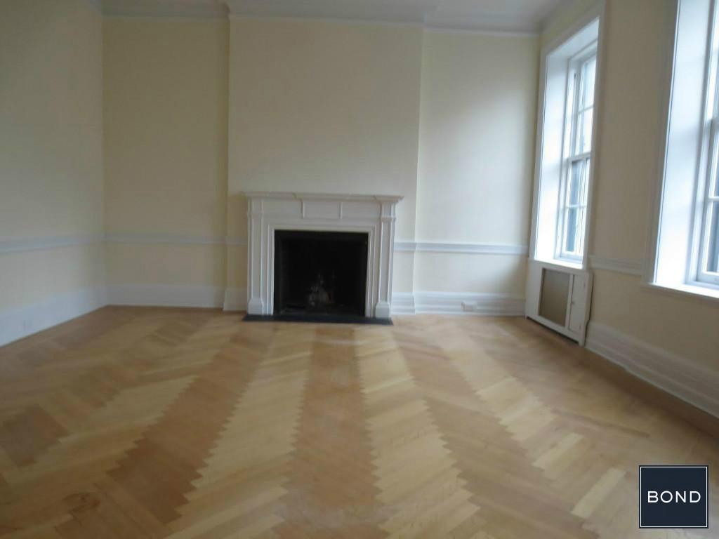 Primary Photo - 717 Madison Ave