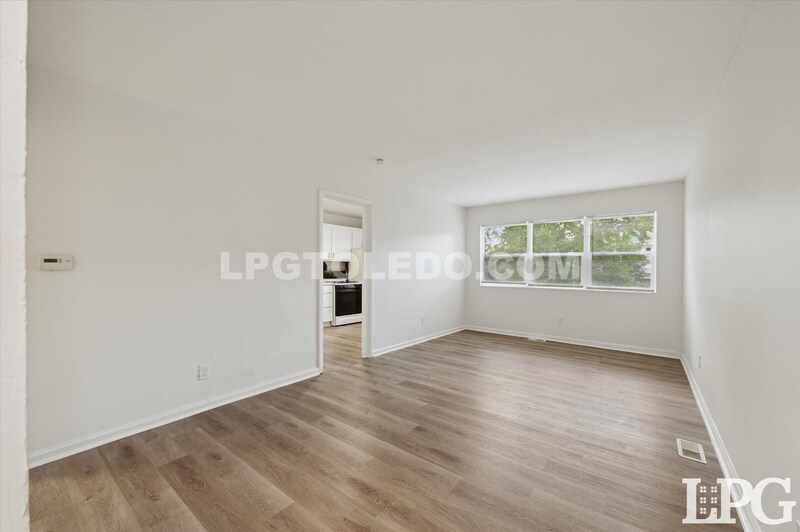 Foto principal - 1020 Liberty St