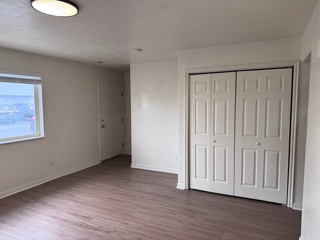 Foto del edificio - 2455 W 450 N