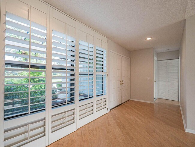 Foto del edificio - 13312 Touchstone Pl