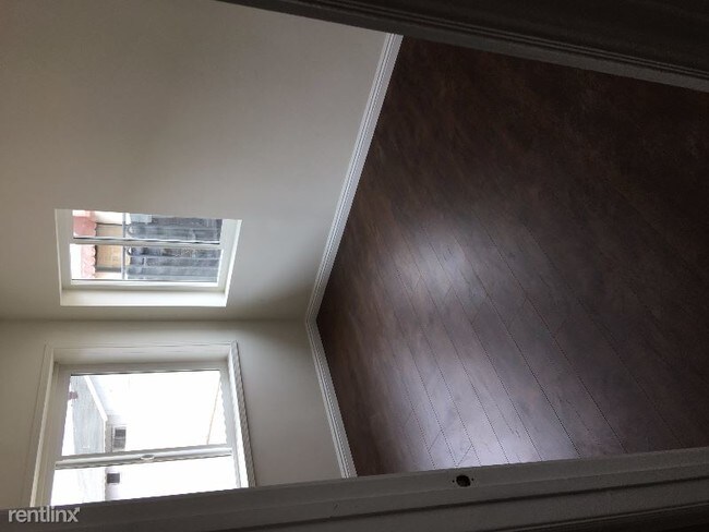 Building Photo - 3 br, 1 bath House - 4810 Hallowell Ave