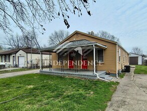 Building Photo - 3217 Finley St