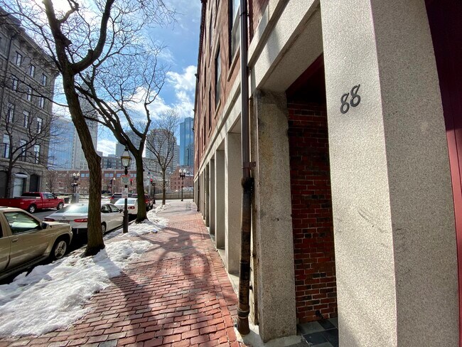 Foto del edificio - 88 Commercial St