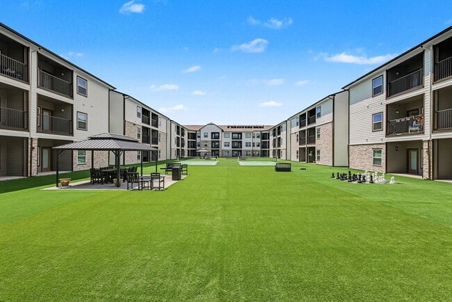 Building Photo - Park Residences Plano 55+ Cottages & Apartments