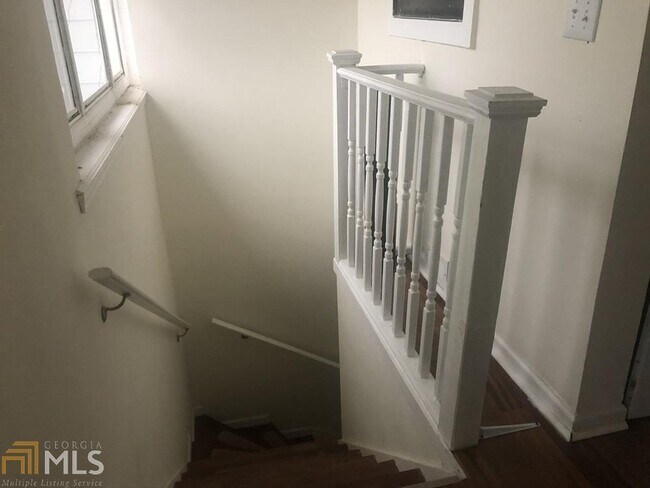 Foto del edificio - 6993 Oakhill Cir