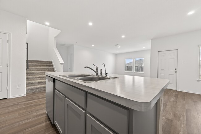 Building Photo - 24721 Majestic Cone Ln