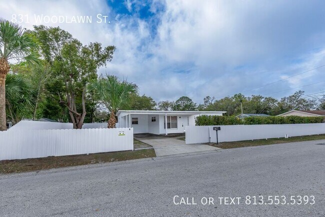 Foto del edificio - 831 Woodlawn St