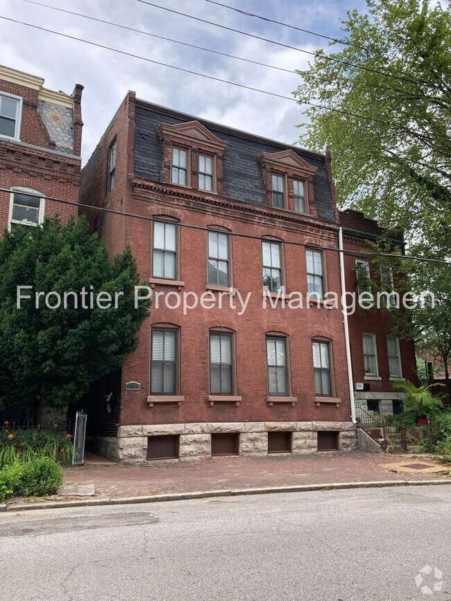 Building Photo - 2511 S 9th St