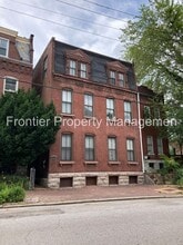 Building Photo - 2511-2513-2513 S 9th St