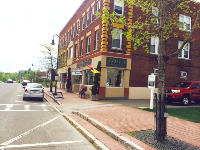 Primary Photo - 15 W Broadway