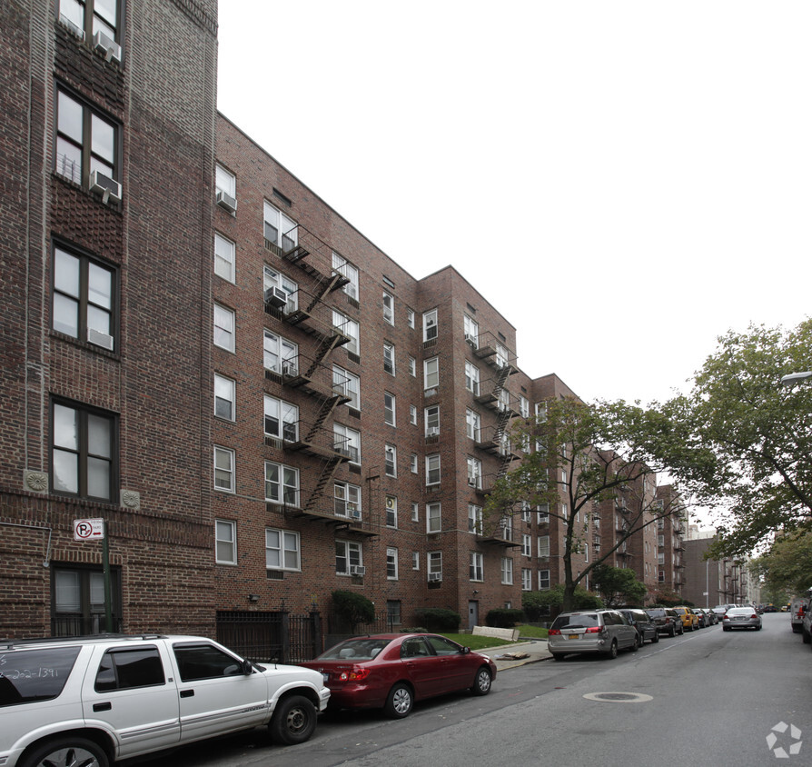 140 - 160 Beech Ave - 140-60 Beech Ave