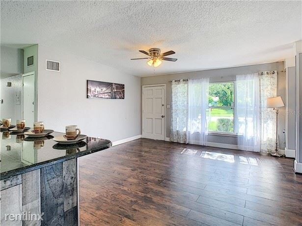 Building Photo - 4 br, 3 bath House - 5006 Adanson St