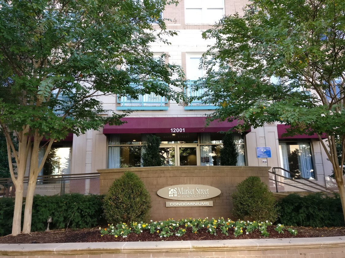 12001 Market St, Reston, VA 20190 Condo for Rent in Reston, VA