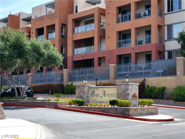 Foto del edificio - 47 E Agate Ave