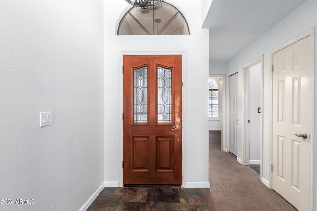 Building Photo - 11305 E Sunnyside Dr