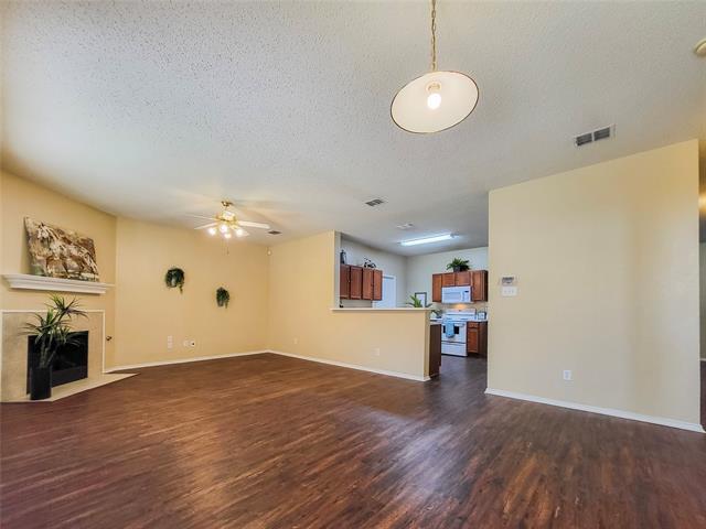 Foto del edificio - 10817 Fawn Valley Dr