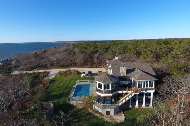 Building Photo - 90 Napeague Harbor Rd