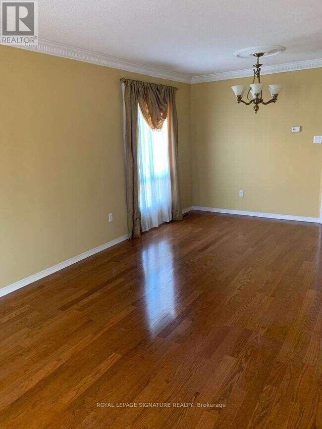 Photo du bâtiment - 2419 Bankside Dr