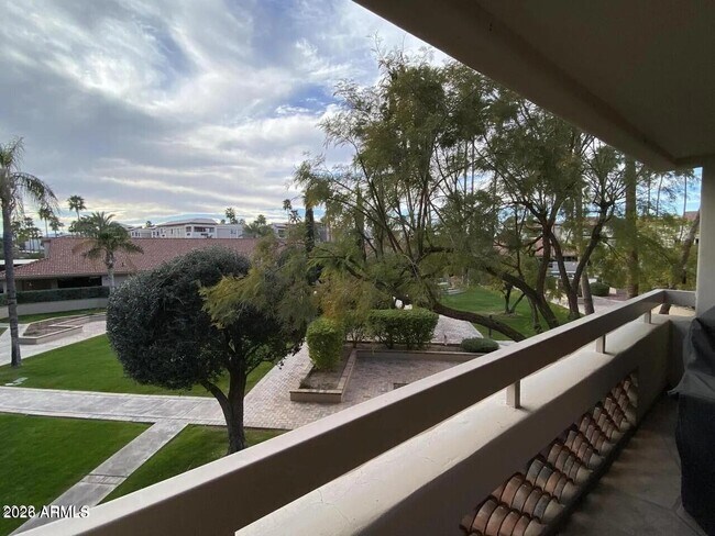 Foto del edificio - 17404 N 99th Ave