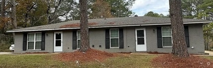 Building Photo - 4923-4923 Woodmont Dr