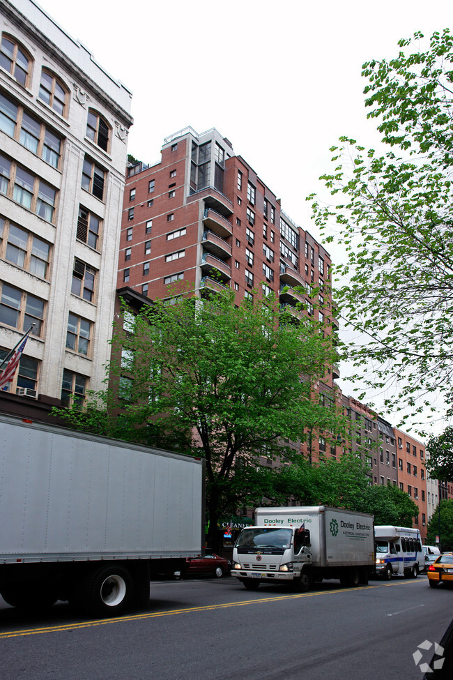 Building Photo - The Sequoia