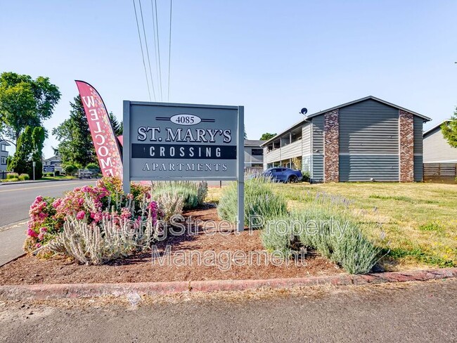 Building Photo - 4085 SW 160th Ave