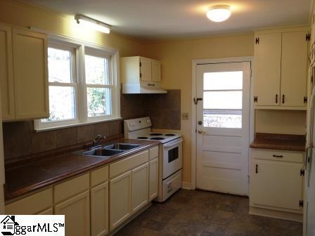 Building Photo - 307 Dupont Dr