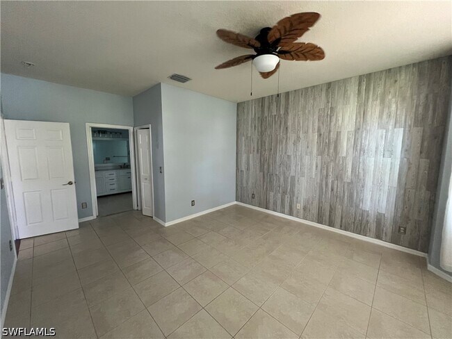 Building Photo - 608 Crossfield Cir