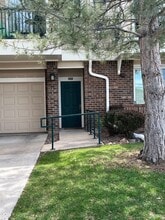 Building Photo - 2010 Shamrock Dr