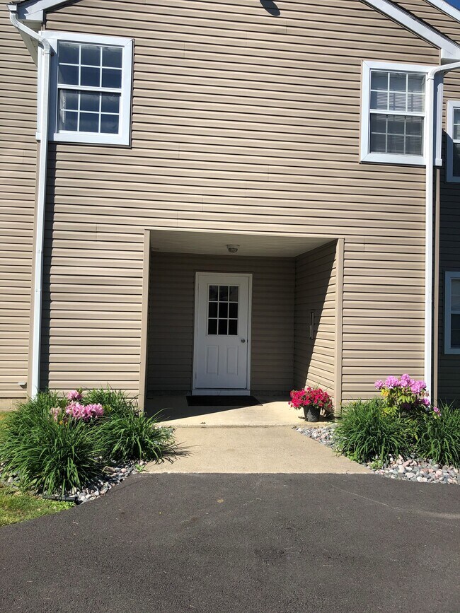 Entrance - 7430 Becky Ct
