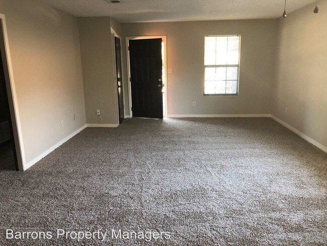 Building Photo - 2778 Villa Woods Cir