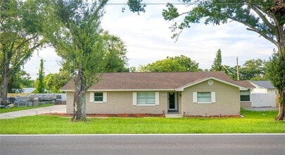 Building Photo - 1504 Hallam Dr